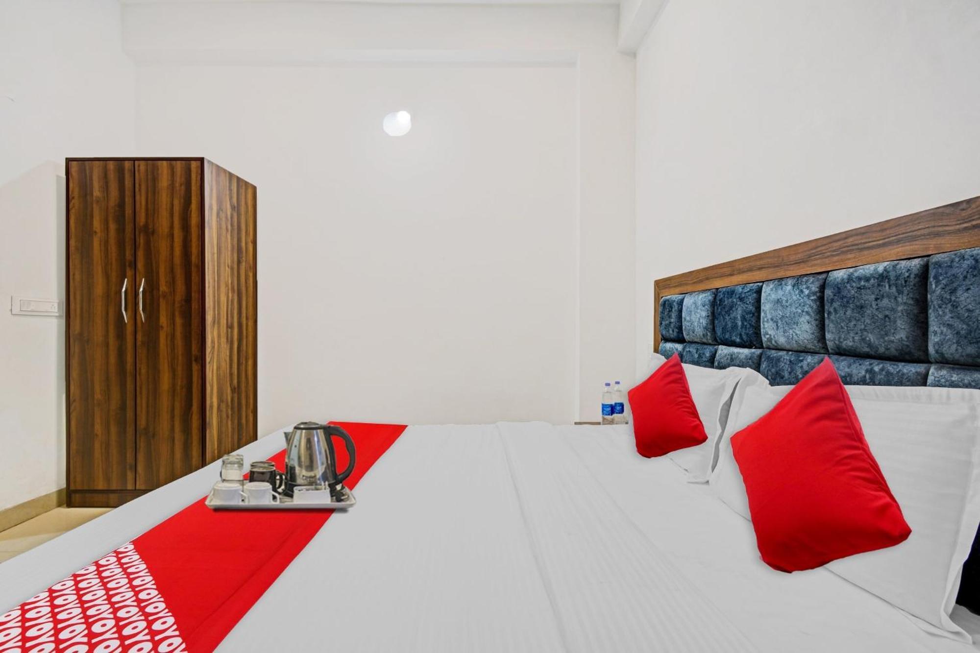 Hotel O Padharo Saa Udaipur Extérieur photo