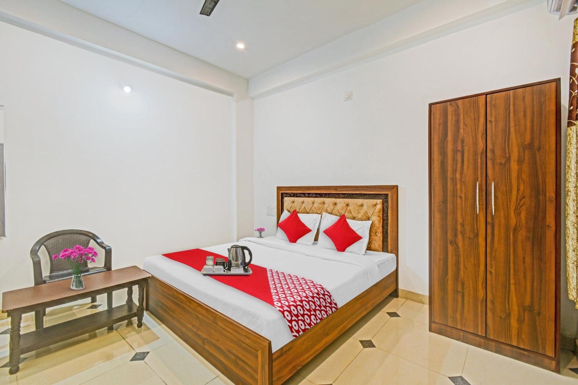 Hotel O Padharo Saa Udaipur Extérieur photo